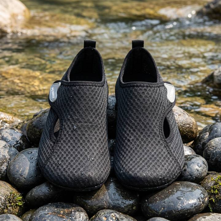 Rutschfeste Wasserschuhe für sicheren Halt im Wasser