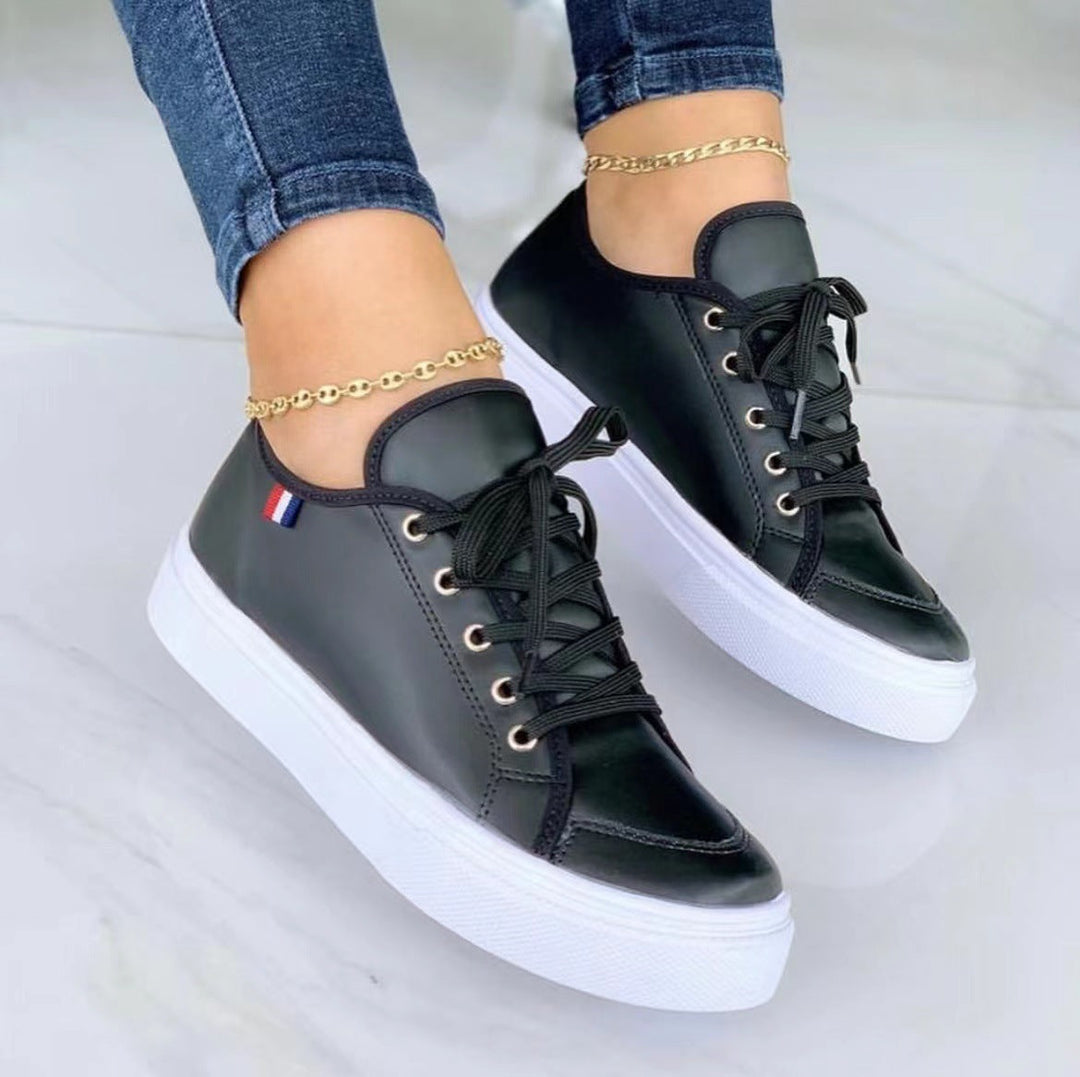 Lina - Trendige Plateausneaker für Frauen